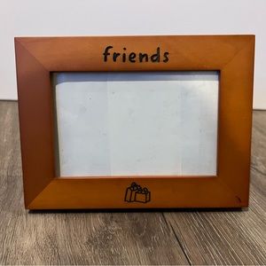 Friends Wooden 4x6 Picture Frame
